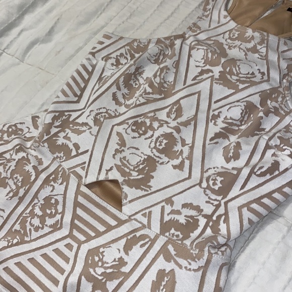 Floral Abstract Party Shirt - Picture 6 of 7